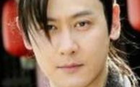 護花奇緣 - 2004年李永民執(zhí)導的電視劇